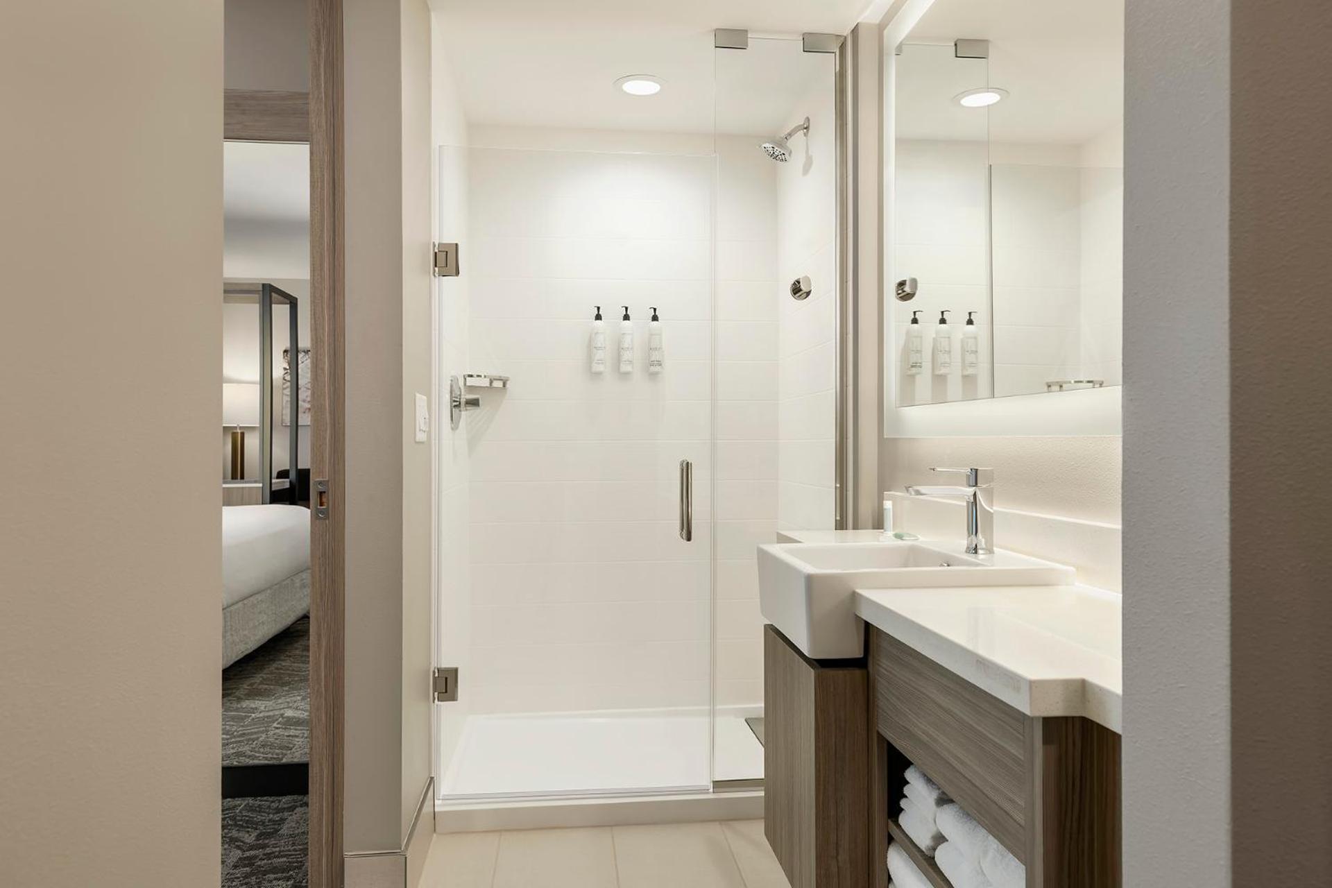 Springhill Suites By Marriott Fargo Rum bild