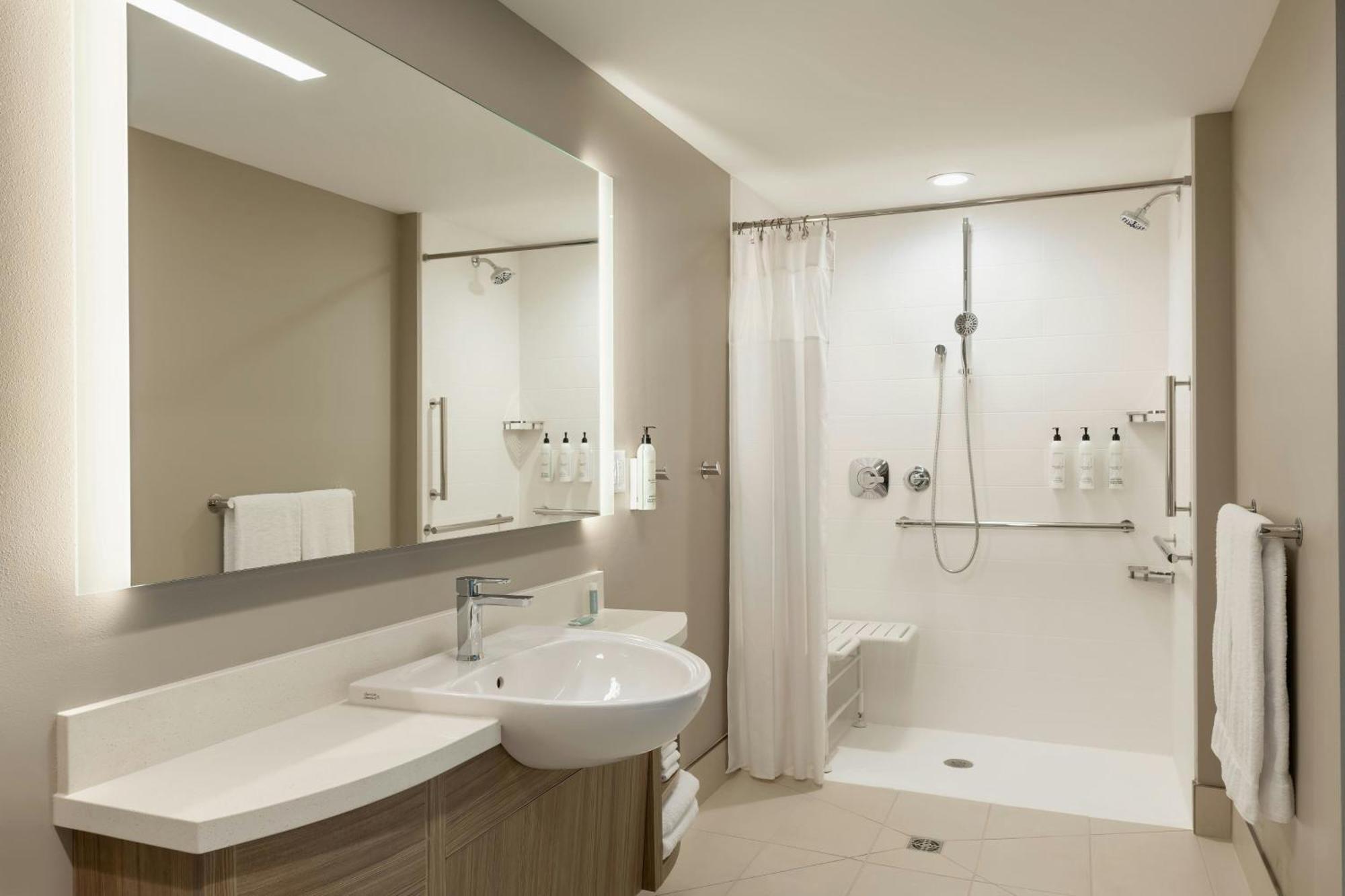 Springhill Suites By Marriott Fargo Exteriör bild