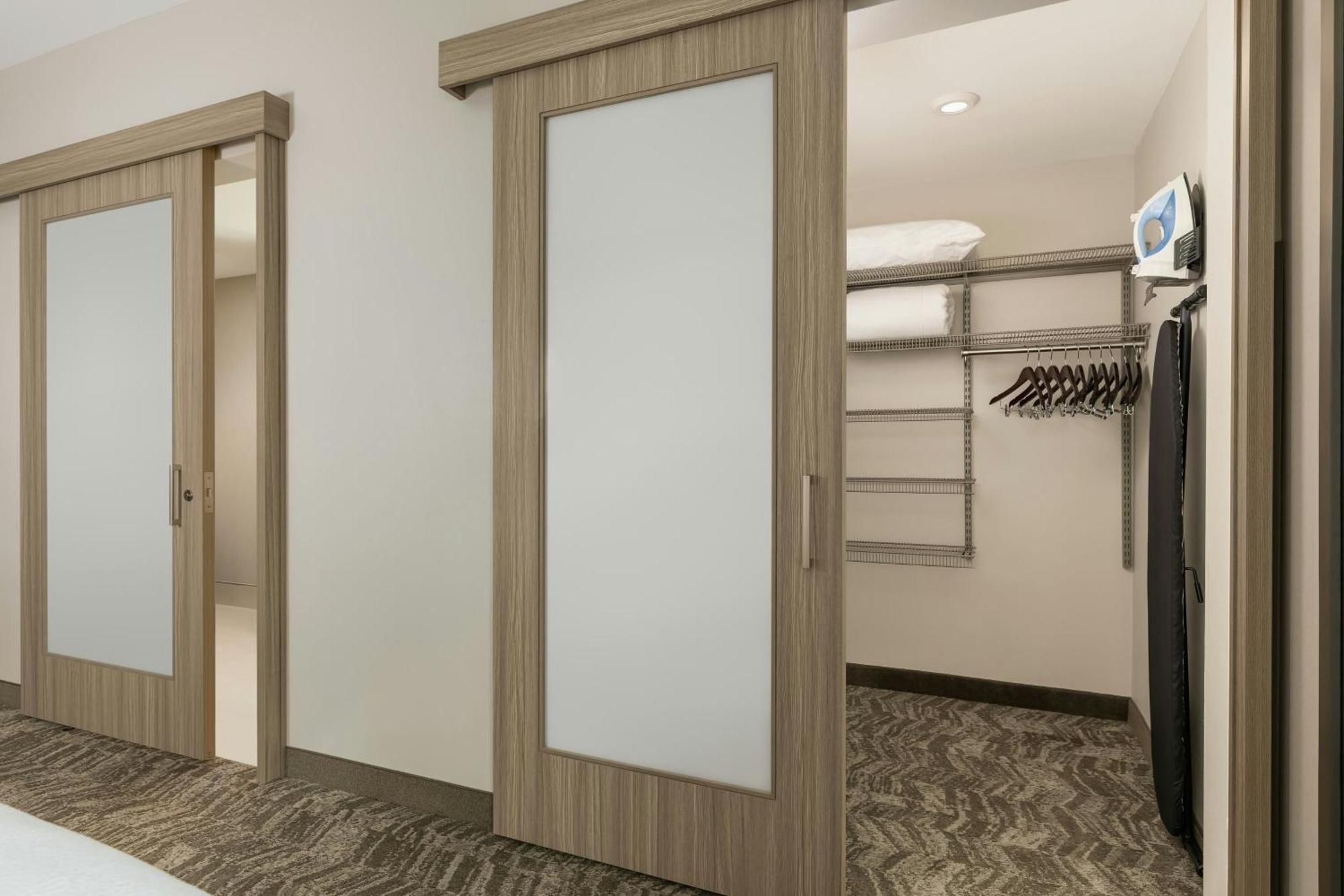 Springhill Suites By Marriott Fargo Exteriör bild